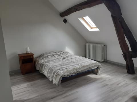 Quiet house near canal