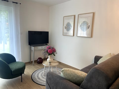 Popular Airbnb listing: Accommodation with large terrace and garden in Concarneau
