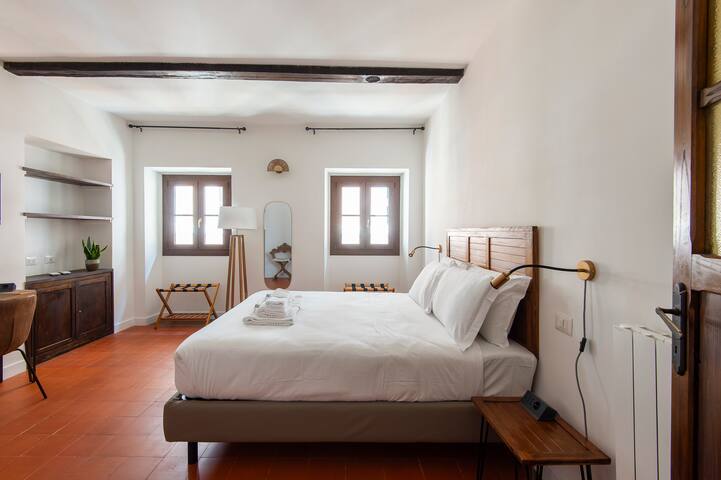 Gorgeous Trastevere Duplex gallery image 3