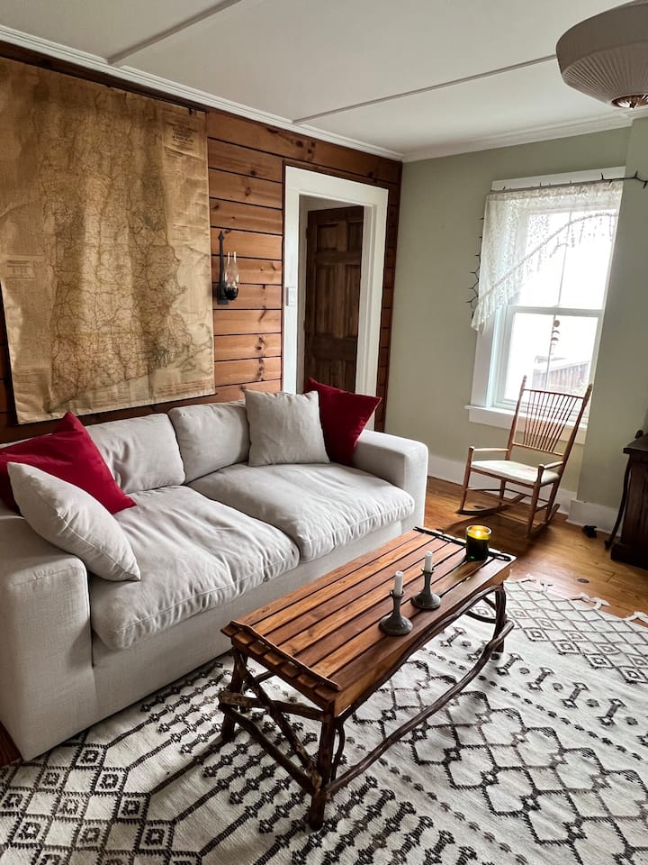 Charming Vermont House. Mountain Views And Sauna - Natural Bridge State Park, North Adams