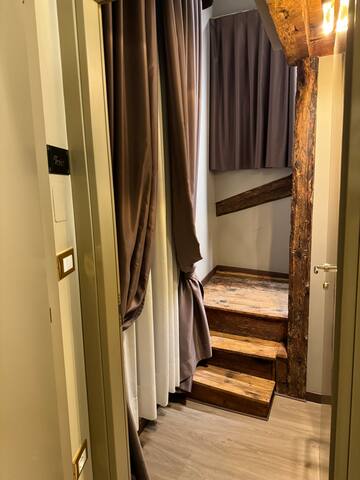 Cà dell’Arte Palace – Suite Venier Grimani gallery image 4