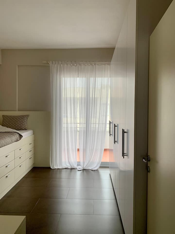 საძინებელი 2