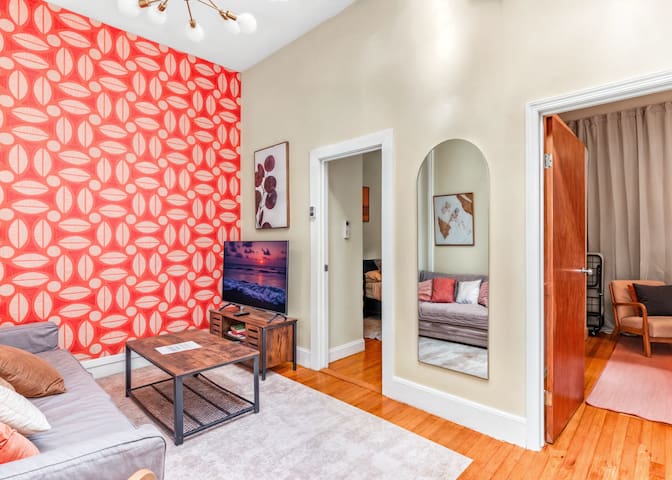 Spacious 3-Bedroom Retreat in the Heart of Chelsea