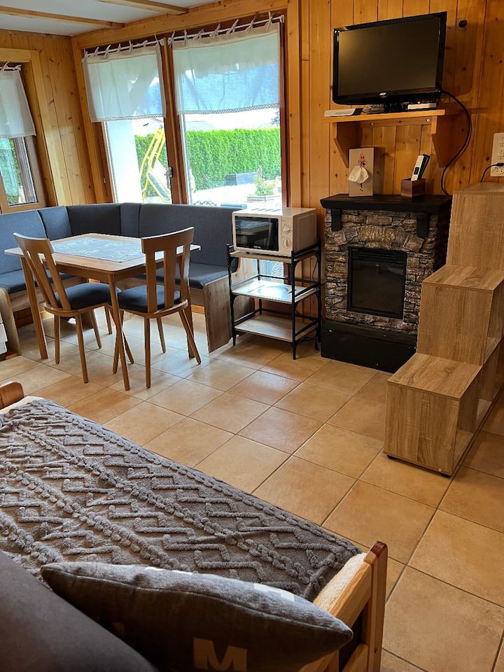 Chalet Les Lucioles : Appartement De Vacances - Sion
