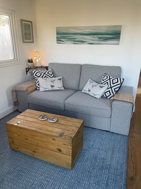 Popular Airbnb listing: Seaside Chalet in Mundesley