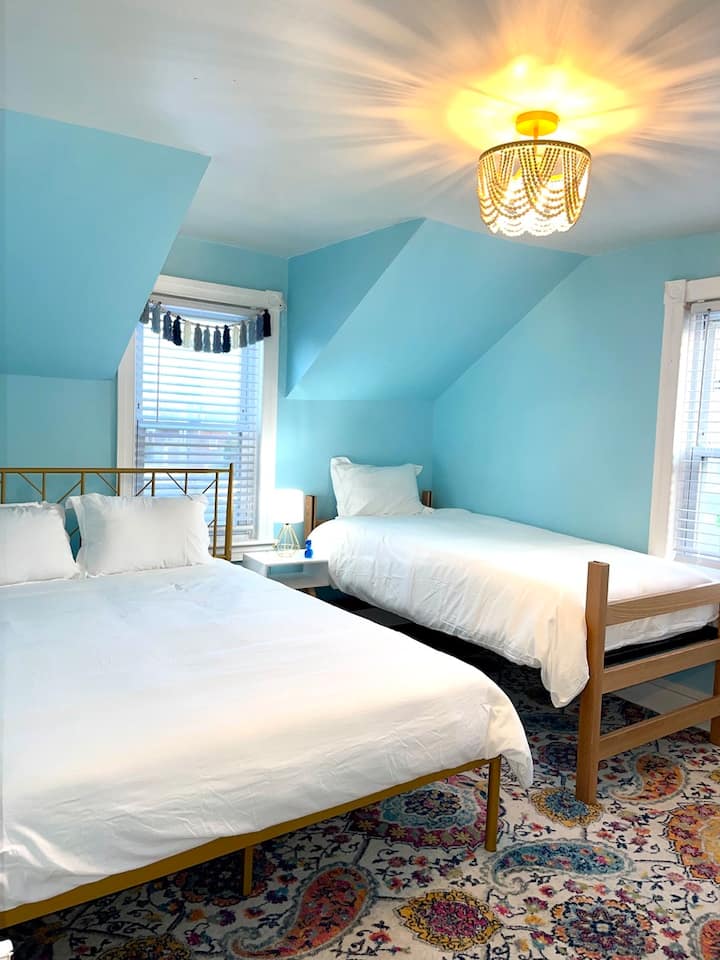 საძინებელი 1