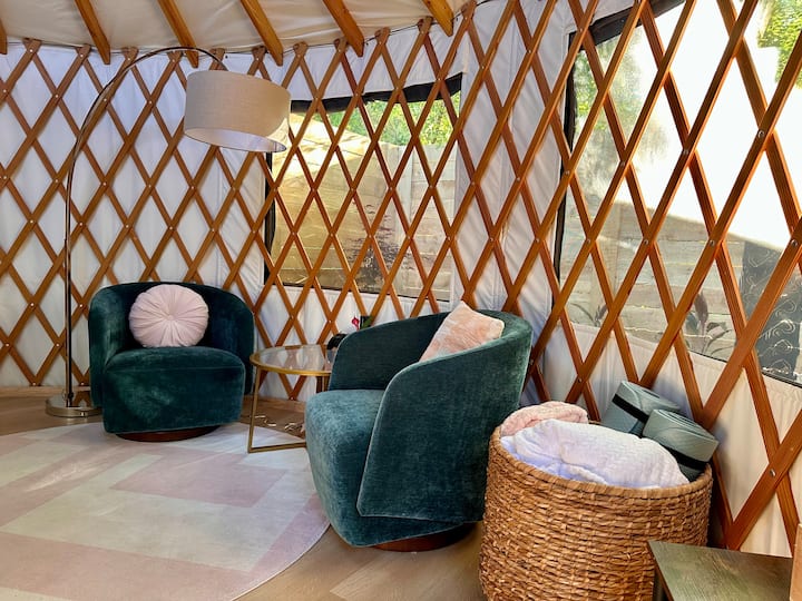 Yurt Spa Retreat Just Minutes From Downtown - Portland, OR