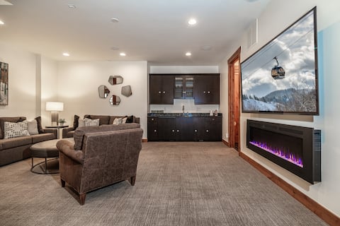 Top performing Airbnb: Vail Beaver Creek Home Unbelievable Mountain Views in Avon