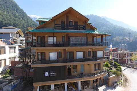 Trio Retreat: A Peaceful Getaway