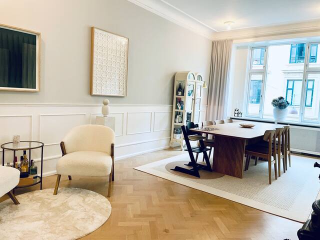 Elegant large flat at Østerbro gallery image 4