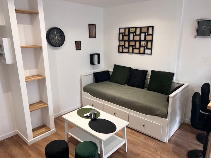 4 Les Bords Du Clain - Proche Centre-ville - Wifi - Poitiers