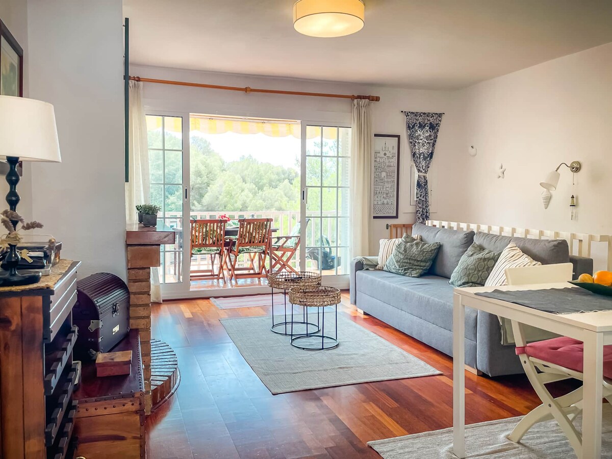 Annonce Airbnb populaire: Beach and Mountain View with Air Conditioning à Tarragona