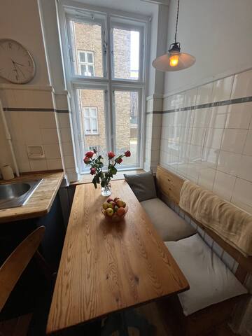 Big 5 room apt. in center of CPH gallery image 4