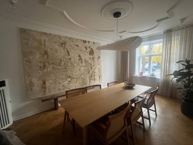 Big 5 room apt. in center of CPH gallery image 3