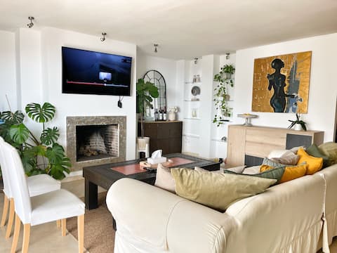 Ojen Penthouse