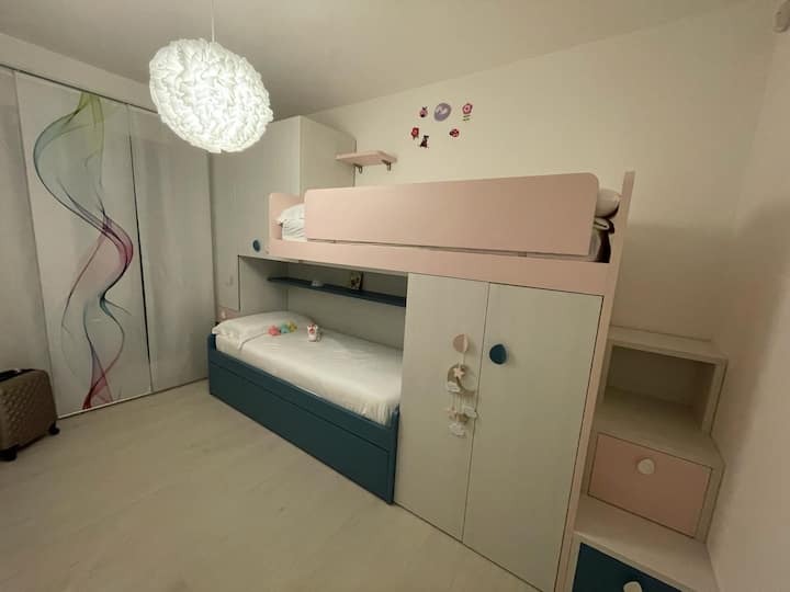 ორსართულიანი საწოლების ზომა
ლეიბი 80x195 სმ