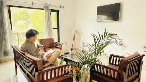 Ghonslaa Stays Cozy 2BHK Flat -Dharamshala