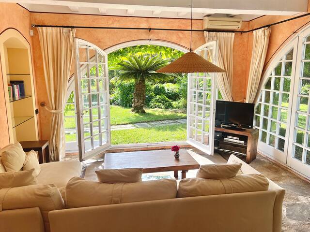 LA MASIA beach house gallery image 2