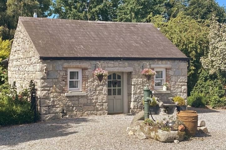 Enclosure in Rathmore