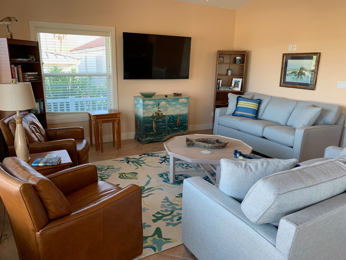 Top performing Airbnb: Spectacular Oceanfront View Home in Lower Rio Grande Valley