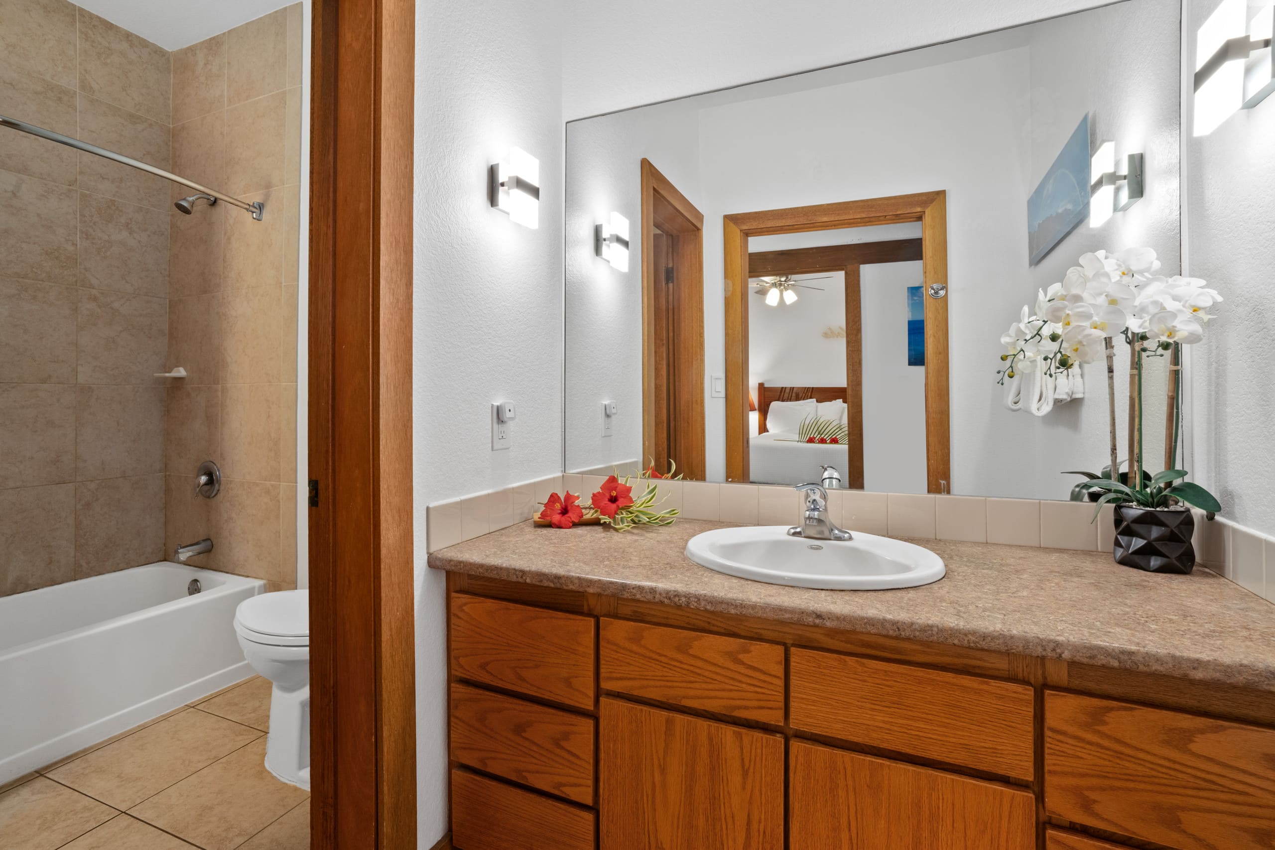 Condo in Koloa · ★4.88 · 1 bedroom · 2 beds · 1 private bath - Image 8