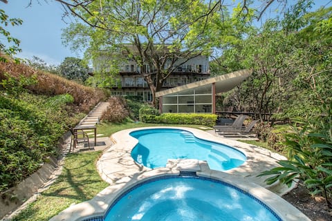 Ideal for nature lovers in Santa Ana!