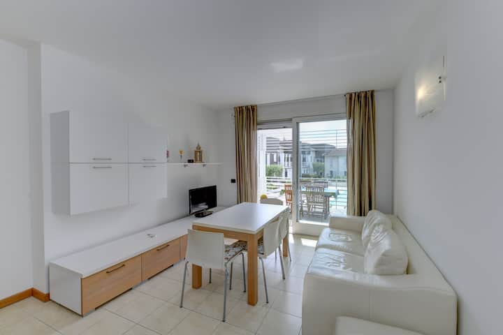 [Near Lake] Apt Con Piscina - Desenzano del Garda