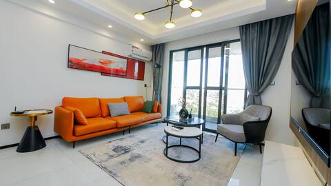 Serviced 2-Bedroom Apartment