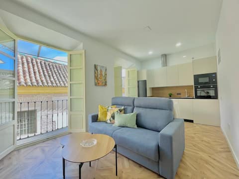 Top Airbnb: Wonderful apartment in the Historic Center in San Felipe Neri