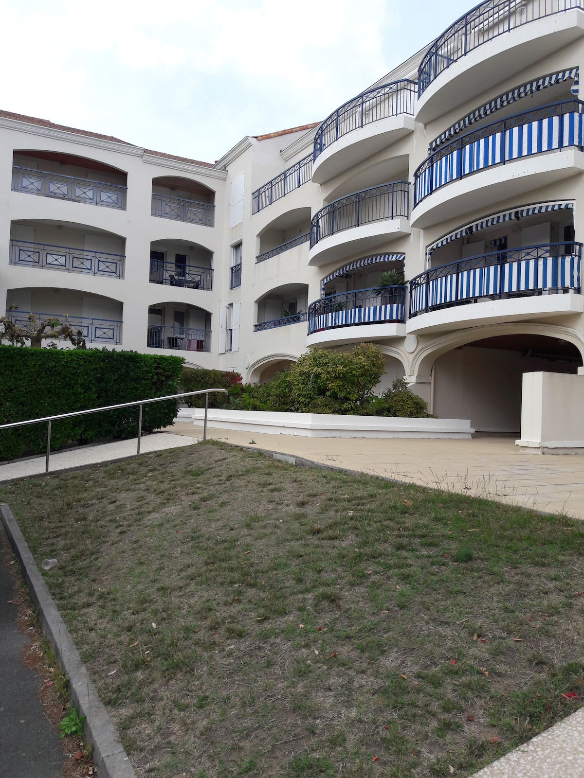 Rental Vaux sur Mer Pontaillac Apartments for Rent in VauxsurMer