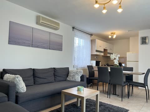 Top performing Airbnb: Orgona apartment in Siófoki