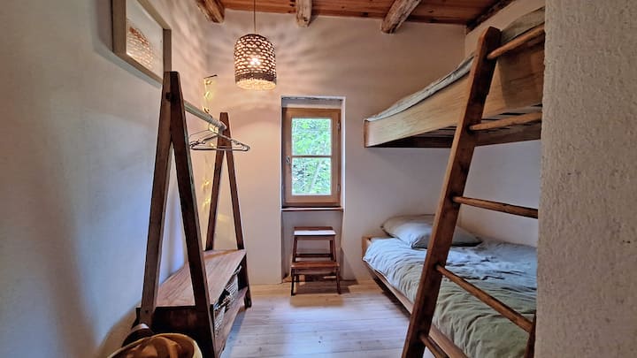 Საძინებელი: მეგობრული და მისაღები ოთახის მიმდებარედ. Ბავშვებს უყვარდათ...