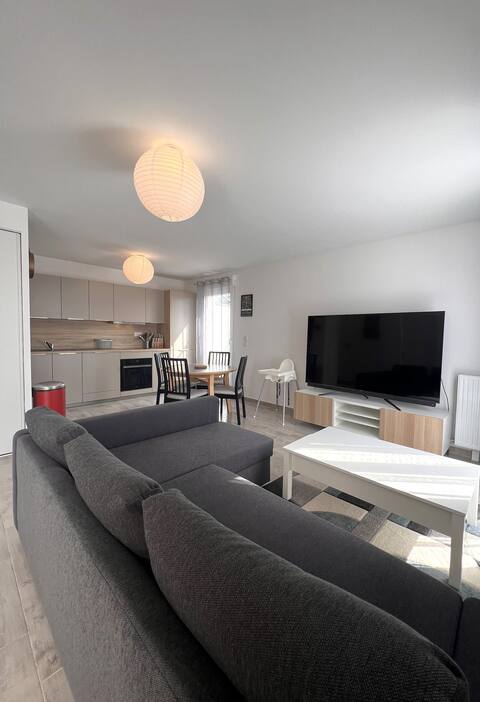 *L'Etincelant*Proche Paris*Parking Privé*Wifi*