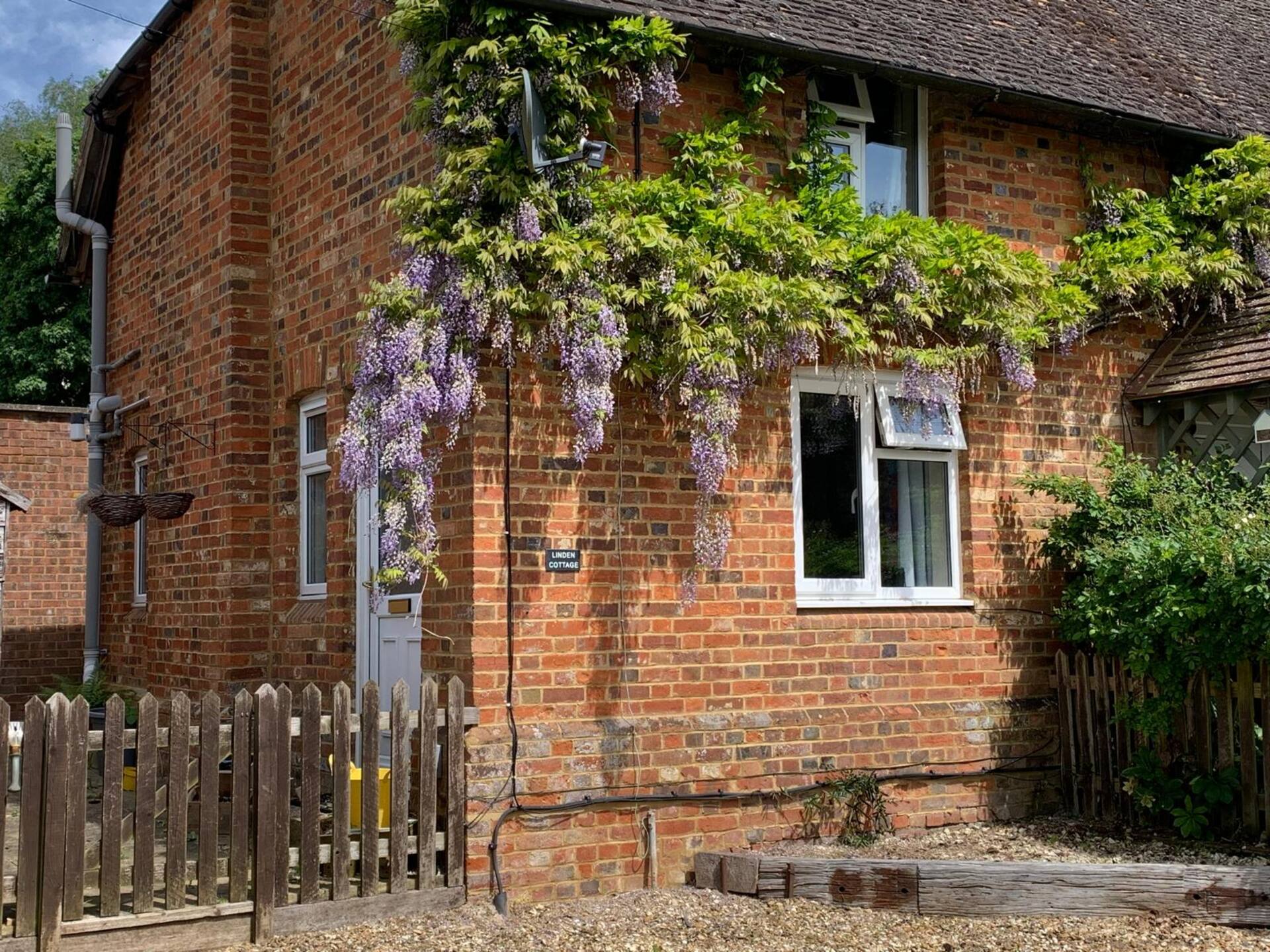Linden Cottage - Silverstone Circuit 2.5 miles