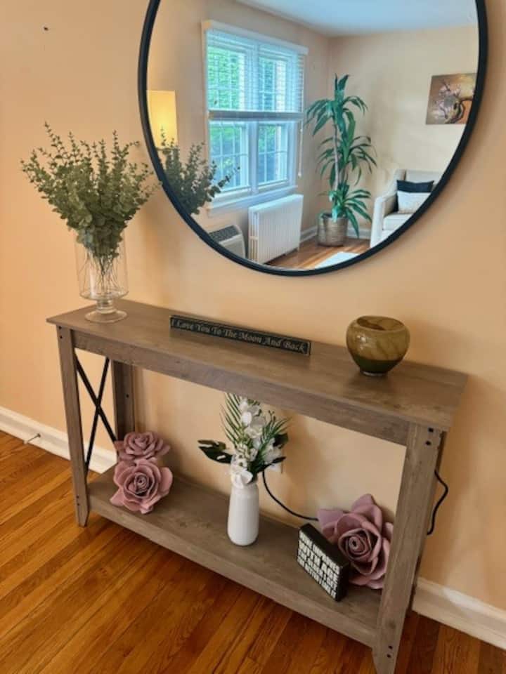 Condo,5 Min Walk To Train To Nyc - Morristown, NJ