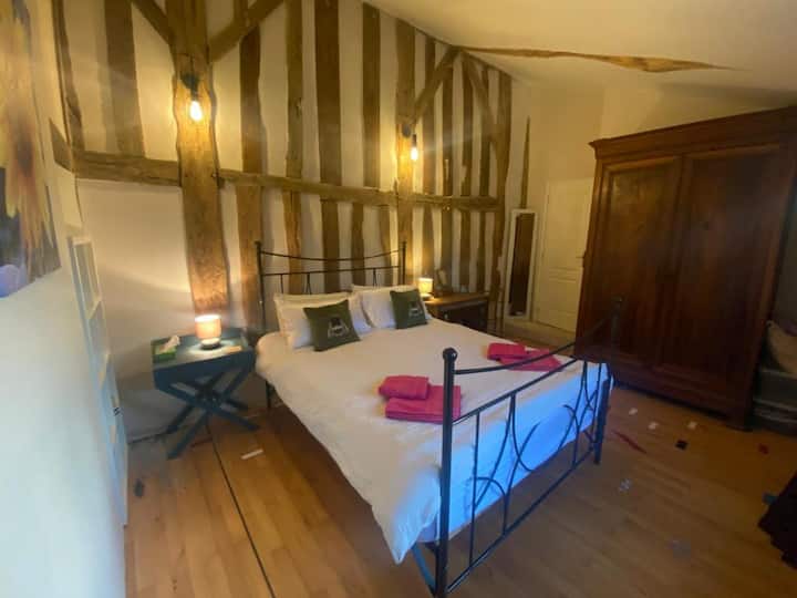 غرفة النوم 1