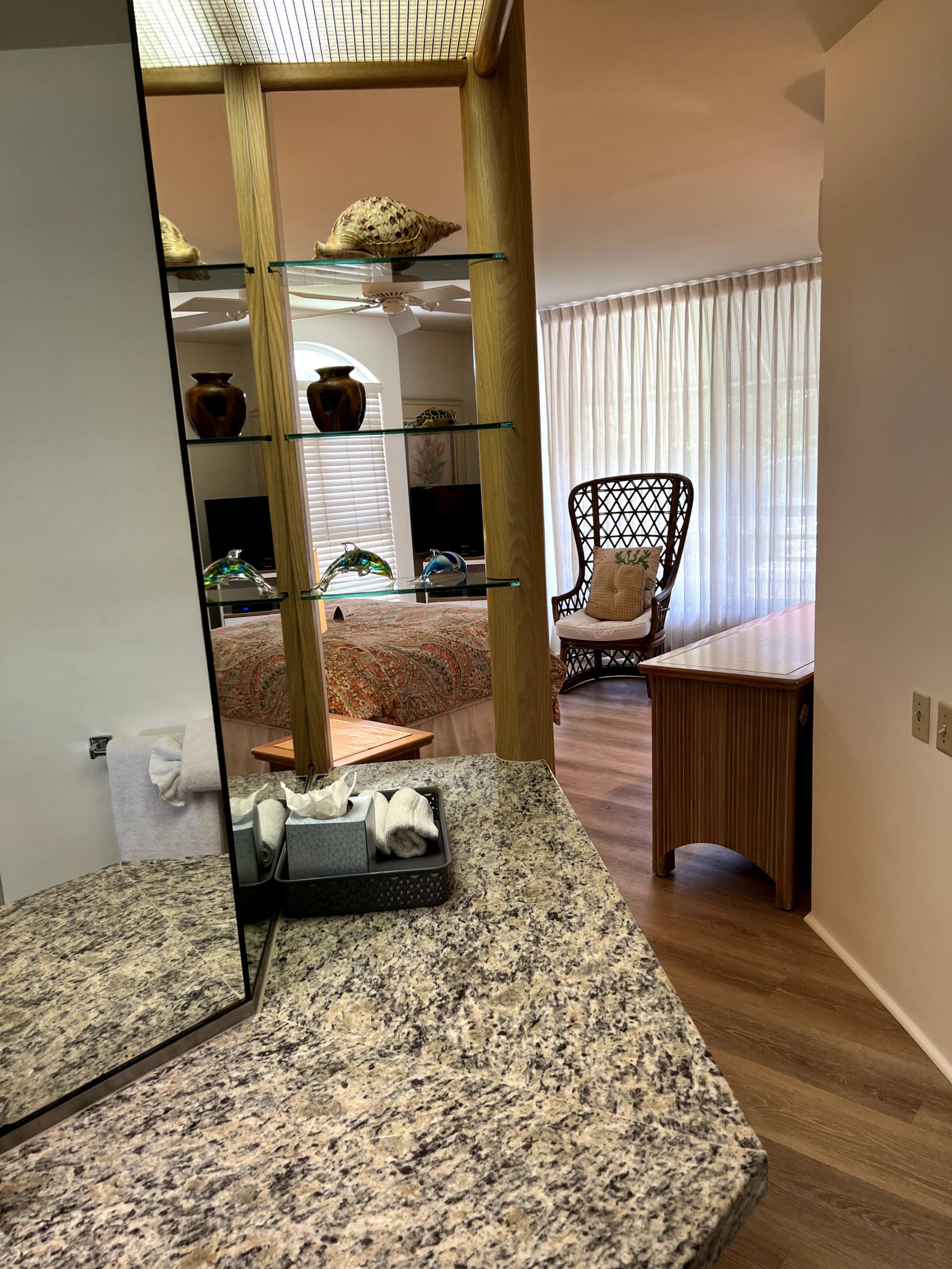 Condo in Wailea · ★4.83 · 2 bedrooms · 4 beds · 2 baths - Image 17