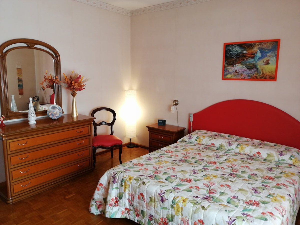 غرفة النوم 1