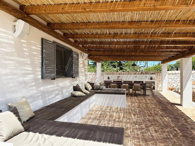 Trullo Gemma with private pool gallery image 4