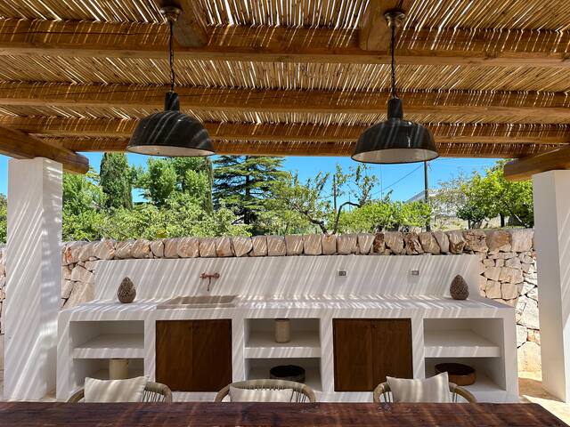 Trullo Gemma with private pool gallery image 3