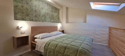 SUITE near BGY - 24/7 check-in - ElementsOrio BnB