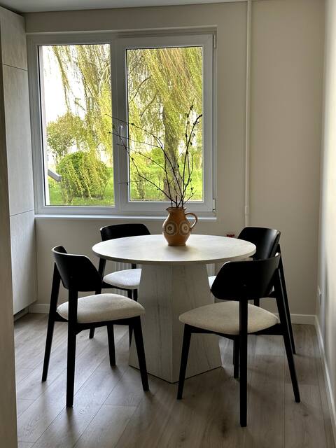 Evening Apartment II