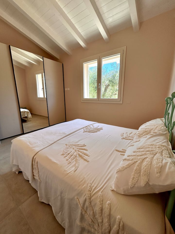 საძინებელი 1