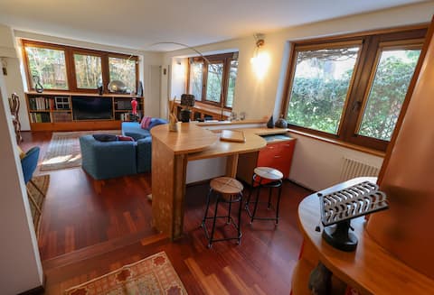 Top performing Airbnb: Refined house in the hospital area - Myplace in Padova