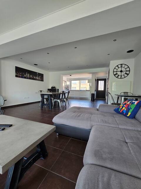 Spacious, pleasant and sunny house