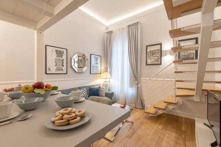 Florence Design apartment with large terrace gallery image 5