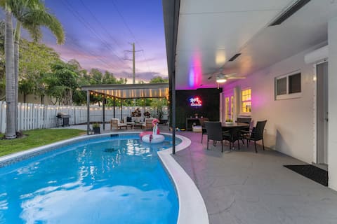 Private Bungalow Oasis | Pool |*2.6 Miles to Beach