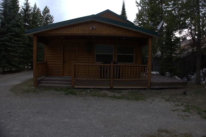 Cabin At Mack's Inn - Island Park, ID
