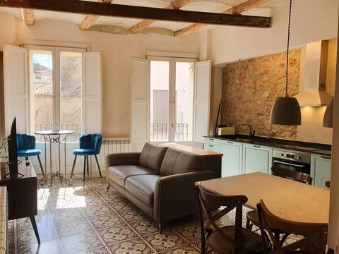 Casa Clotilde - elegant and with views in the center