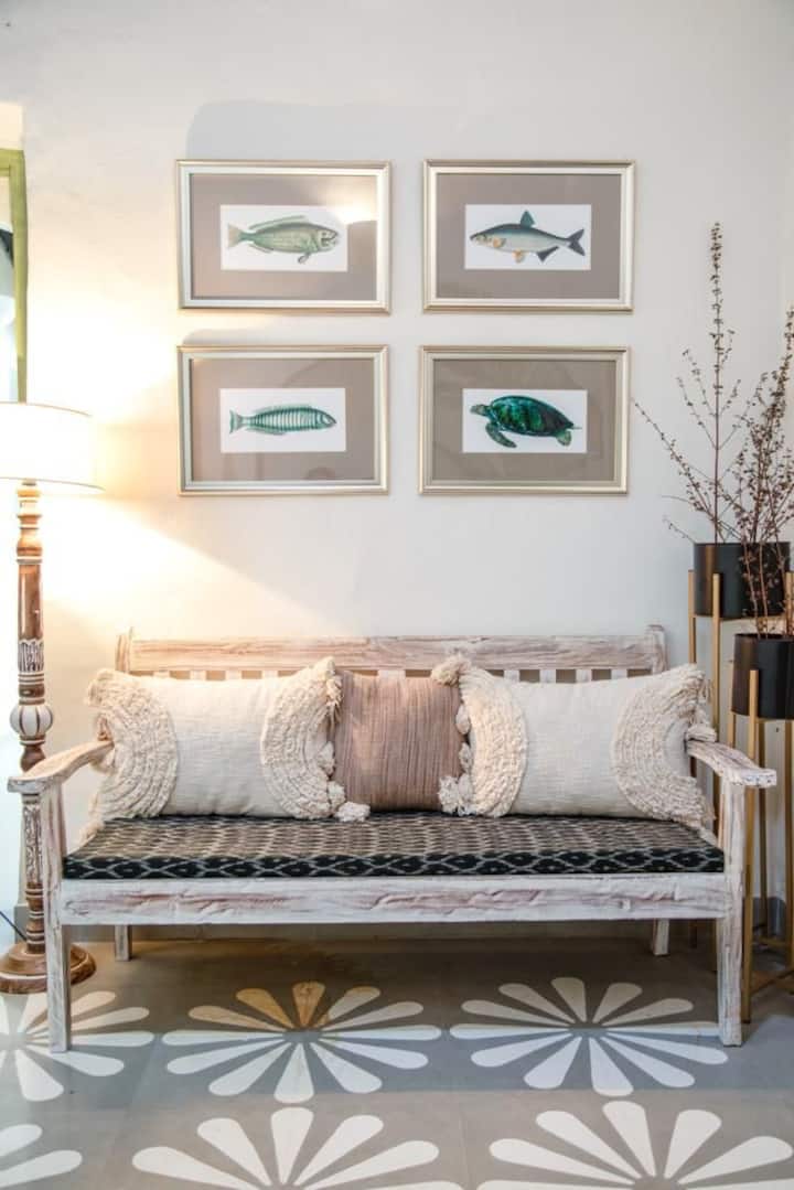Living room image 5